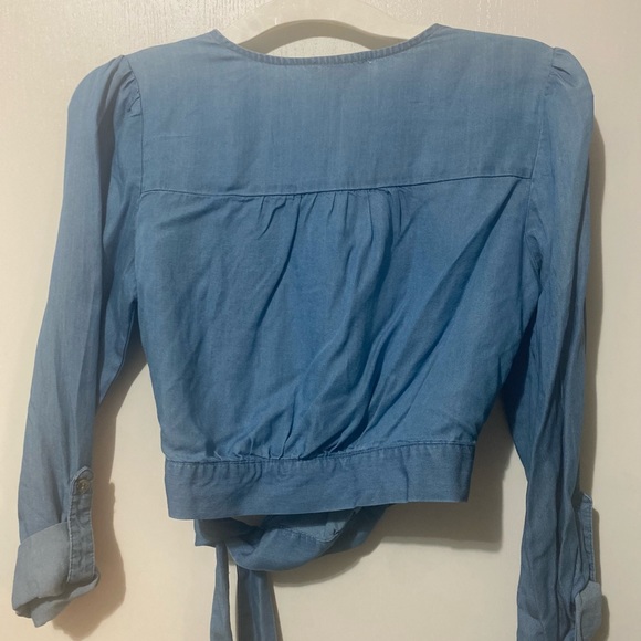 Top, waist/cropped length, new. - Picture 4 of 4